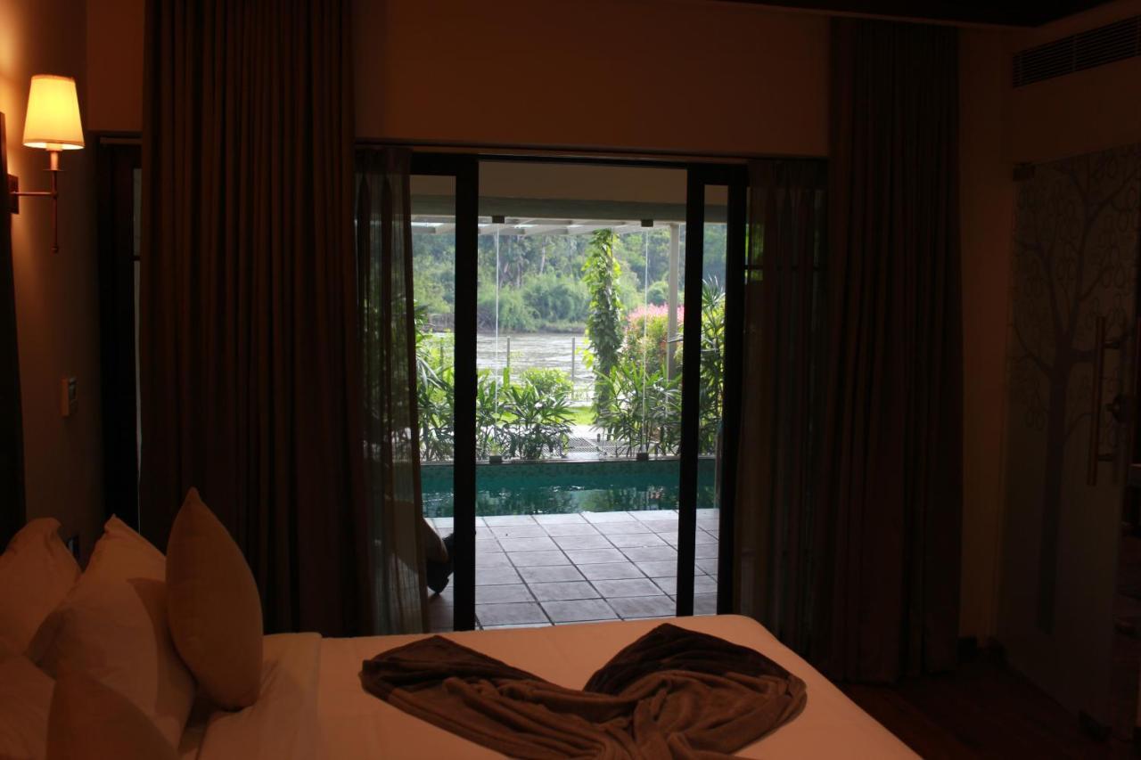Niraamaya Retreats Samroha Athirappilly Exterior foto