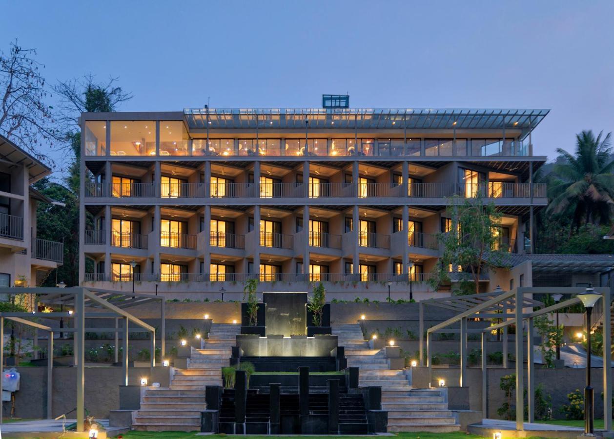 Niraamaya Retreats Samroha Athirappilly Exterior foto